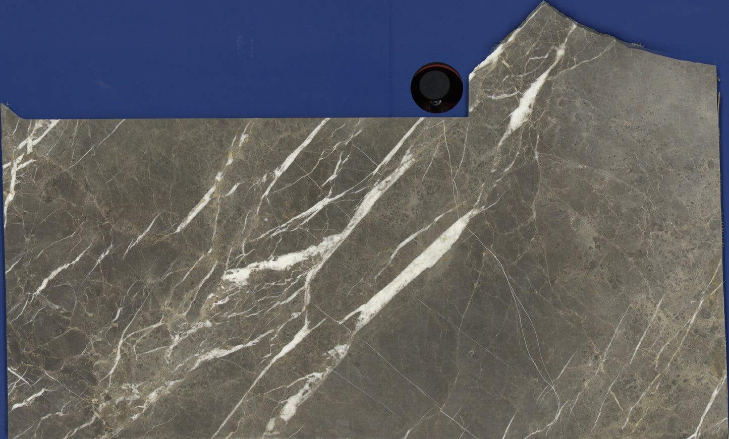 EMPERADOR REMNANT -MARBLE/ POLISHED/ 2CM