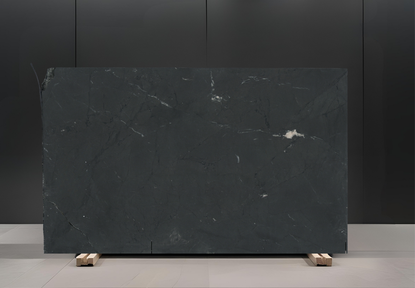 INFINITY BLACK REMNANT- QUARTZITE /HONED/ 3CM