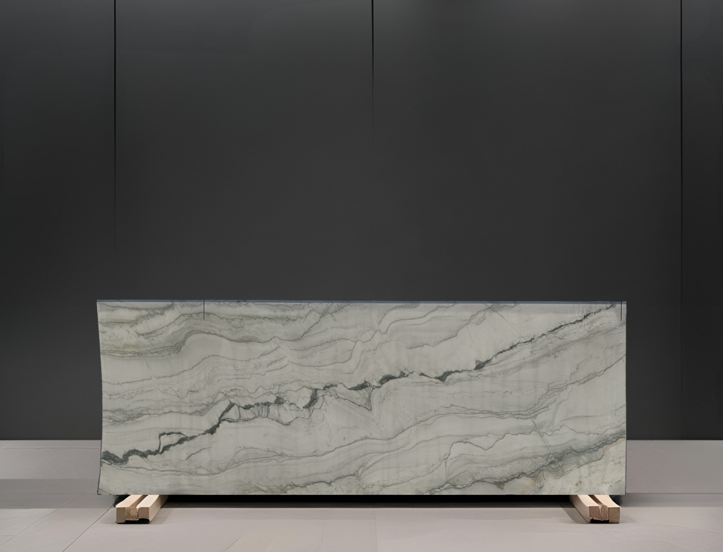 INFINITY WHITE REMNANT- QUARTZITE /LEATHERED/ 3CM