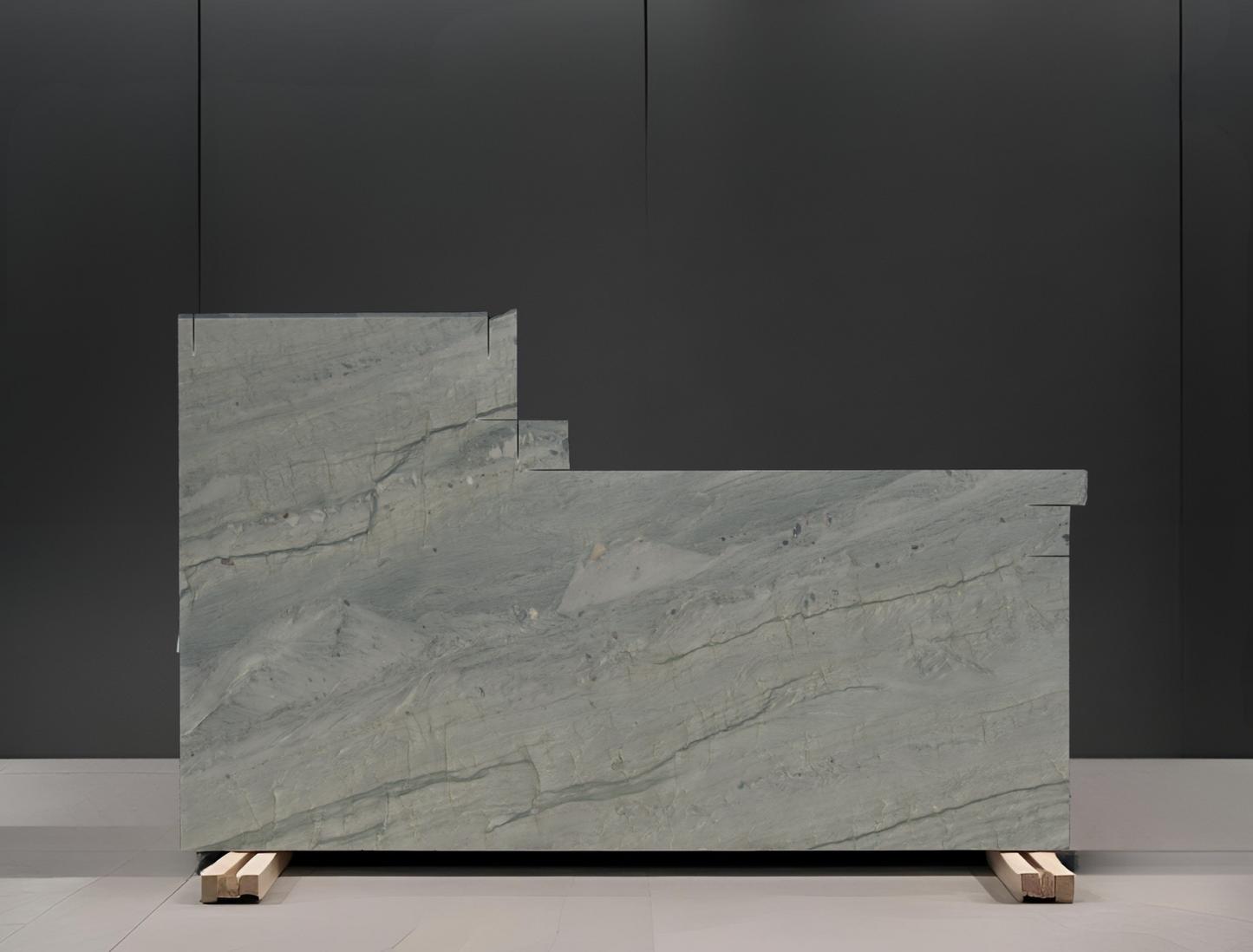 ELEGANT GRAY REMNANT - QUARTZITE /POLISHED/ 2CM