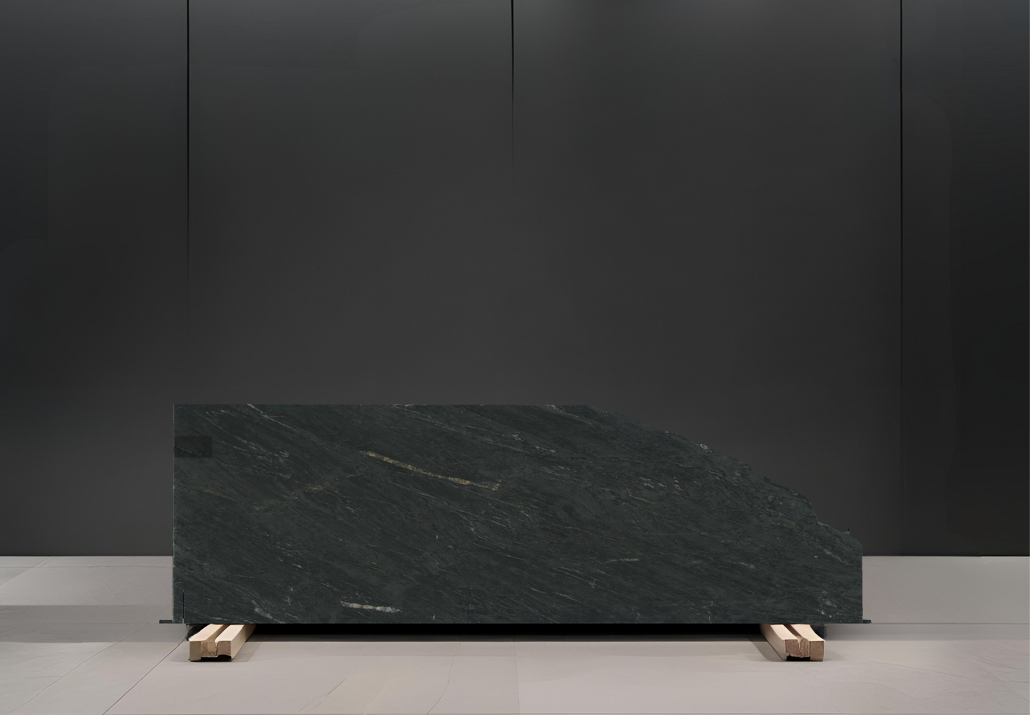 BLACK SOAPSTONE REMNANT -SOAPSTONE/HONED/ 3CM