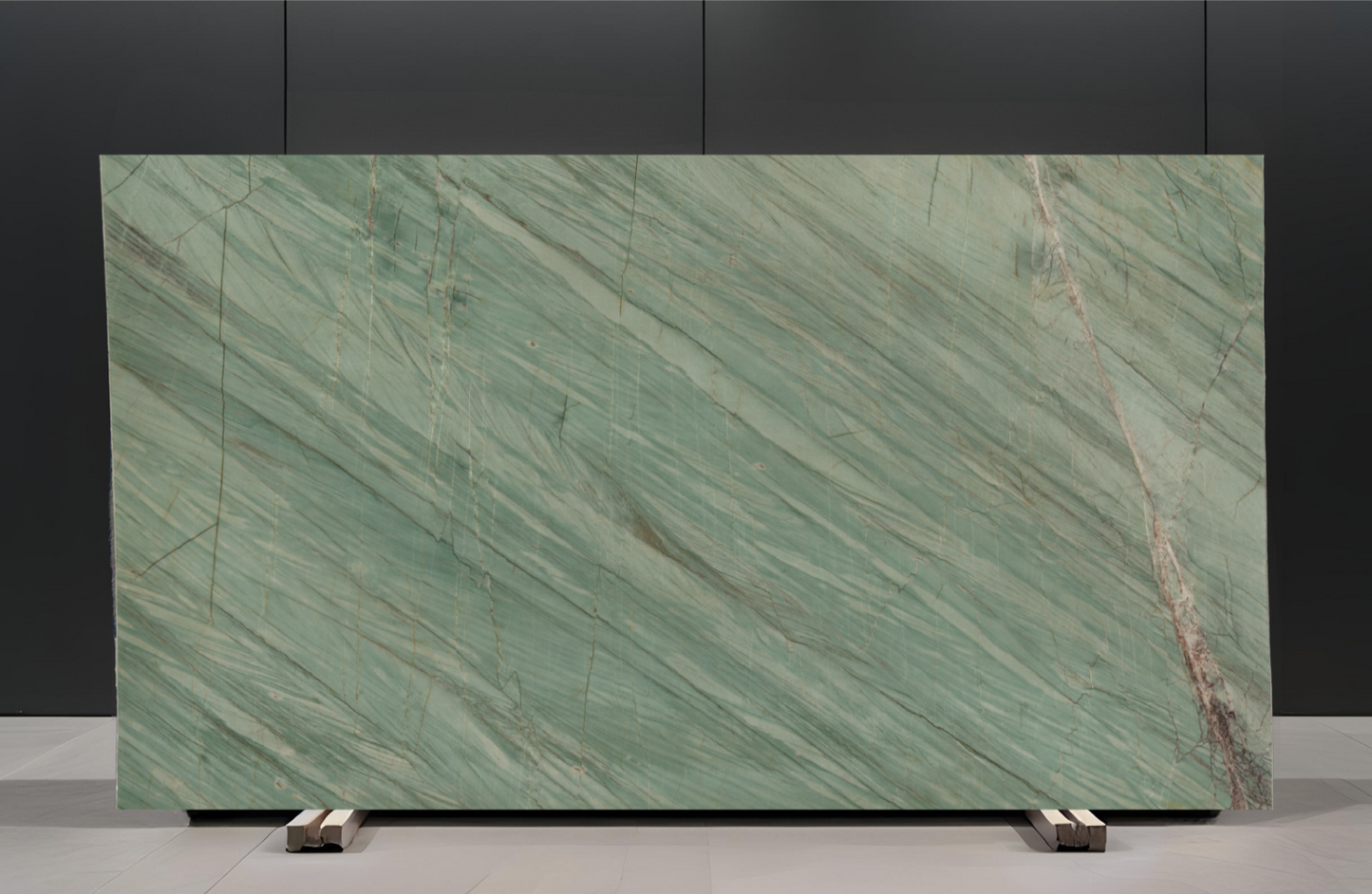 EMERALD GREEN-POLISHED /QUARTZITE