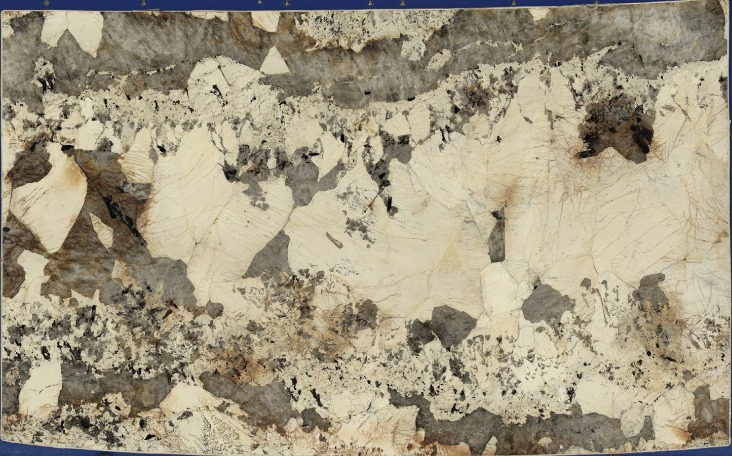 PATAGONIA / QUARTZITE - POLISHED 3CM