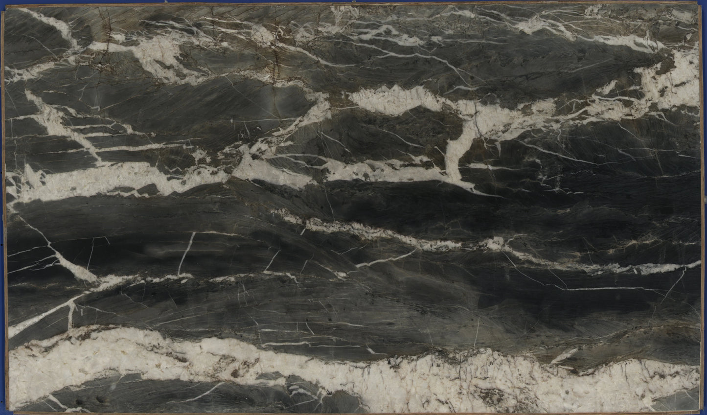 VITTARA BLACK / QUARTZITE - POLISHED 3CM